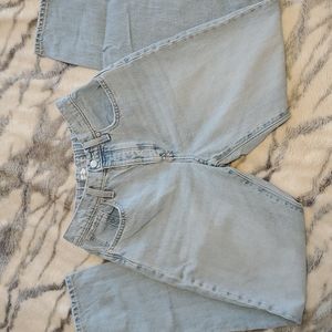Old Navy High-Rise Straight Jeans